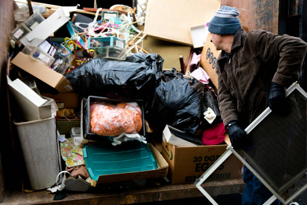 Best Junk Hauling Services  in Conway, FL